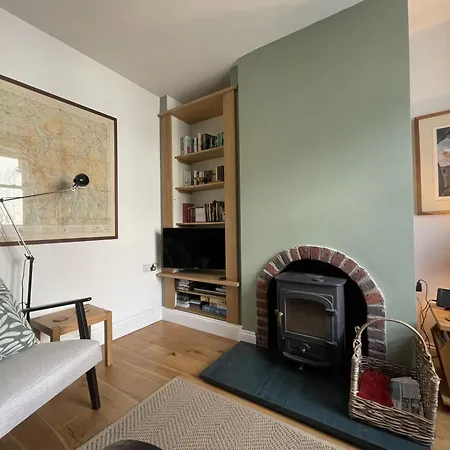 Spa Cottage *